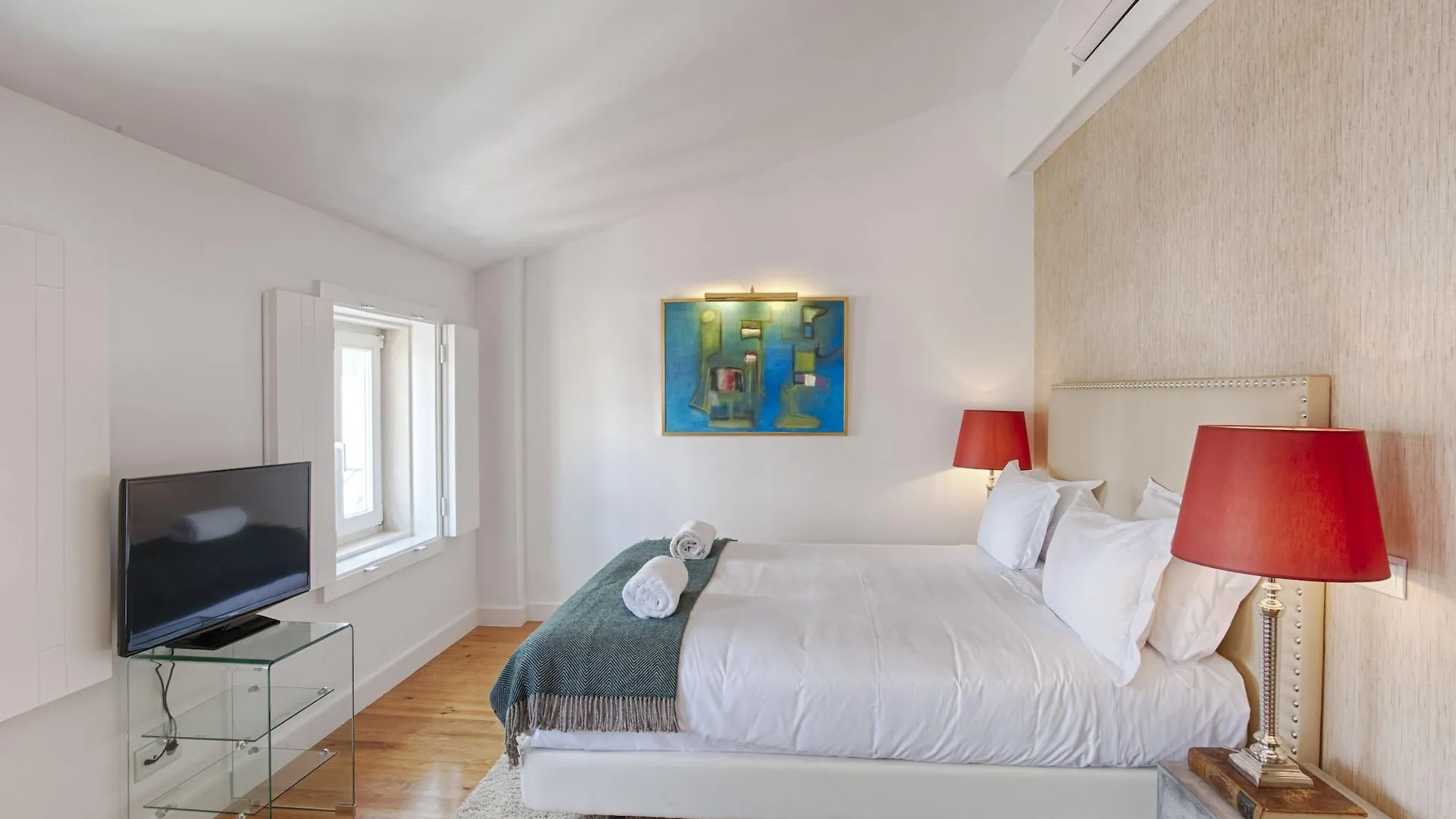 Dear Lisbon - Charming House Bed and Breakfast Bed & Breakfast