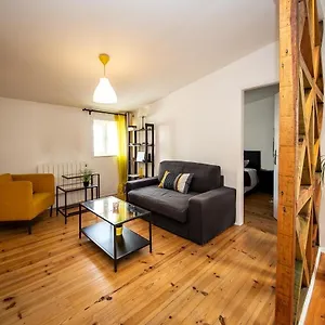 Apartment Casa Moniz - 4 Floor, Lisbon