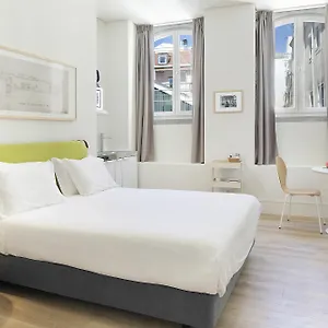 Apartment Ascensor Da Bica - Serviced, Lisbon