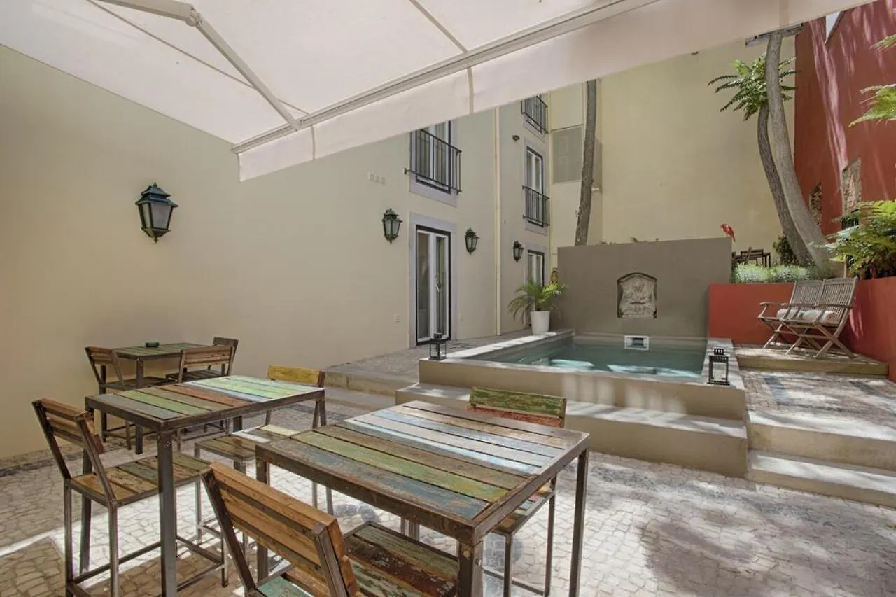 迪尔里斯本迷人住宿加早餐旅馆 Lisboa 3*,